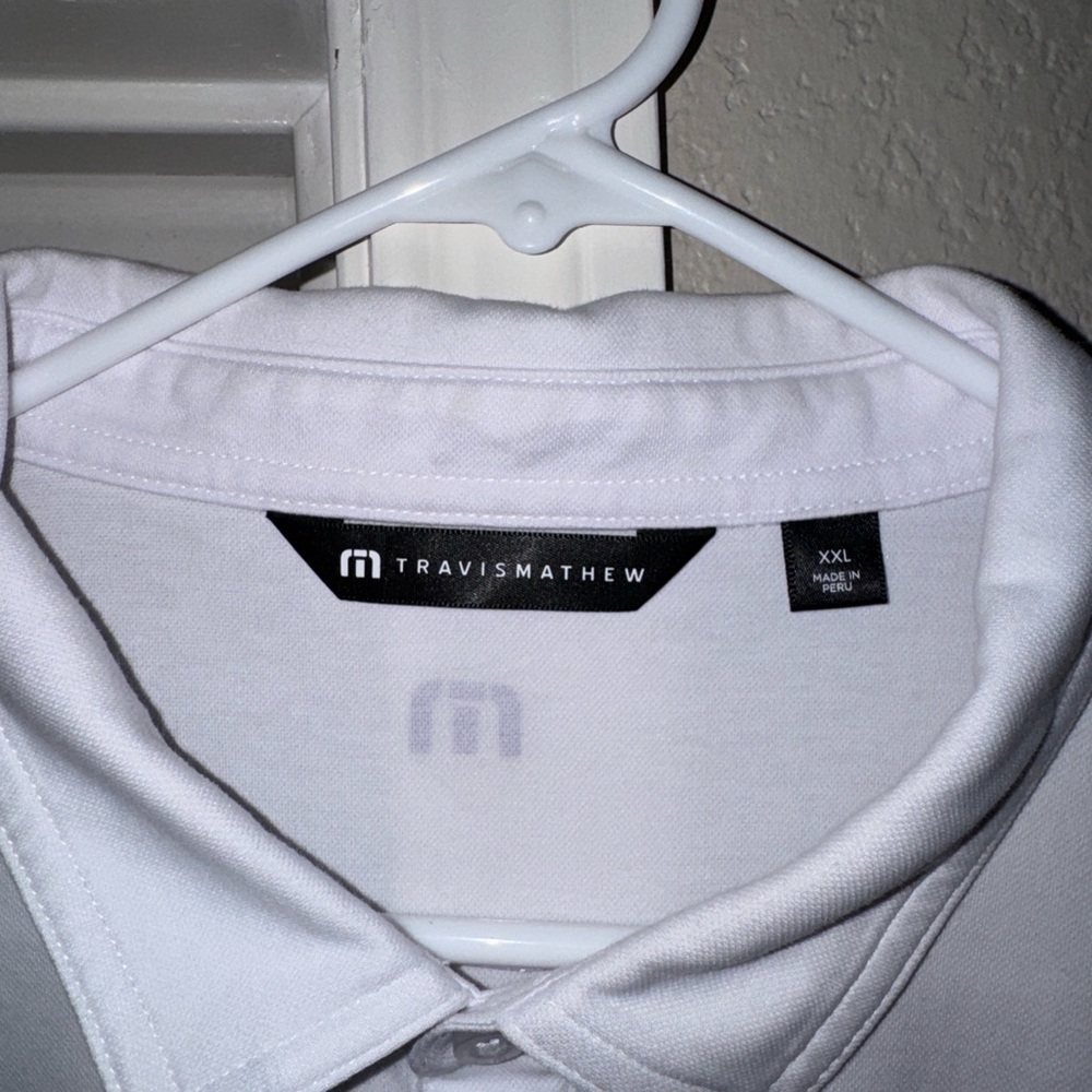 Travis Mathew
 Men's White and Gray Golf Polo Shirt
XXL